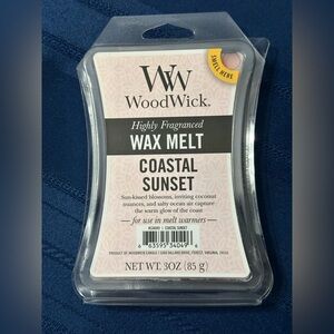 ✨NEW✨ WoodWick: Coastal Sunset Wax Melt